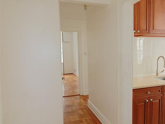 4th image of 39-44 50th St