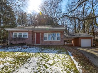 222 Sunglo Rd, Lancaster, PA 17601