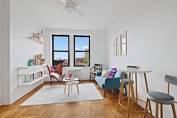 1st image of 400 Lincoln Pl APT 5C