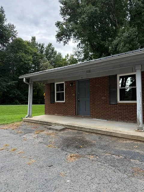 430 Critcher Drive - C2 — Photo 1