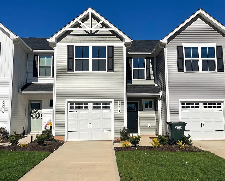 3905B 15th Street Dr NE