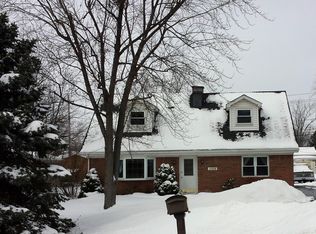 1564 S Clinton St, Defiance, OH 43512