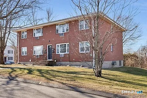 63 Maynard St Photo 1