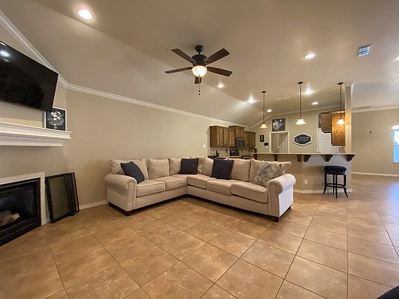 5th image of 8 Vista Crest Ct