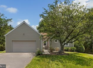 8111 Arrowhead Ct, Frederick, MD 21702