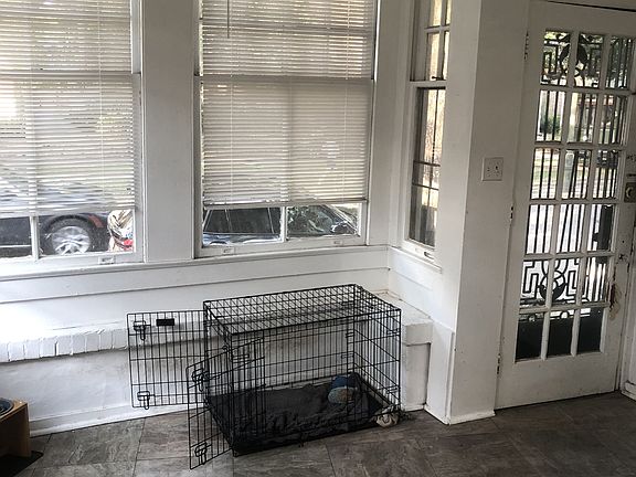 2nd image of 7820 Saint Charles Ave #4