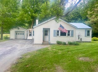 445 Lamkin St, Highgate Center, VT 05459