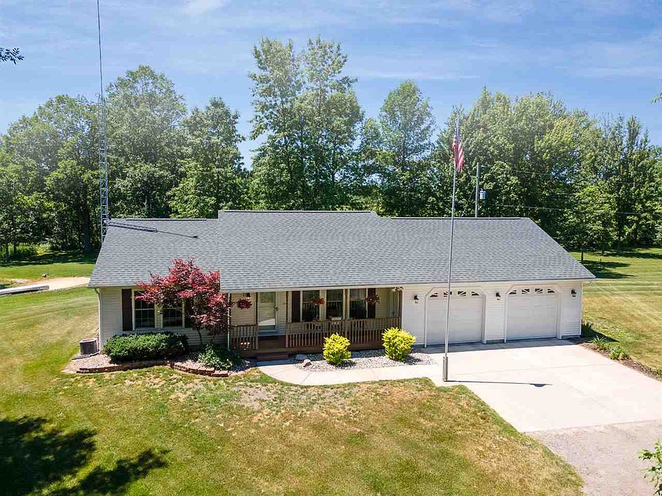 4207 W Pere Marquette Rd, Coleman, MI 48618 Zillow