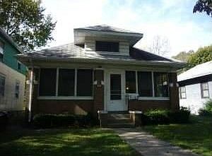 1st image of 829 Lawndale Ave