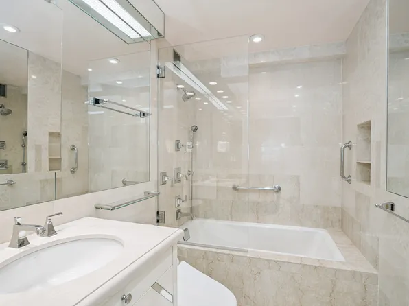 860 Fifth Avenue image 7 of 9