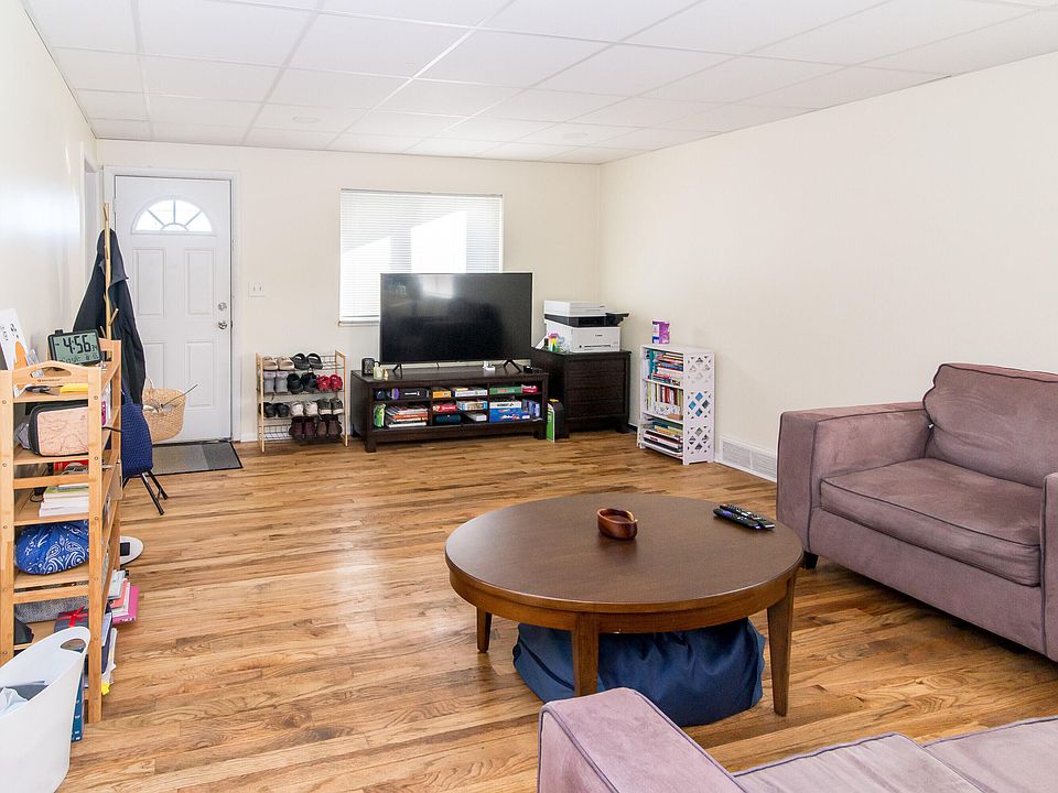 134 W Muir Ave, photo 11