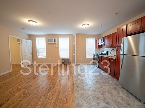 4th image of 23-81 23rd St #2X