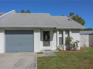 209 Granite Dr, Lakeland, FL 33809