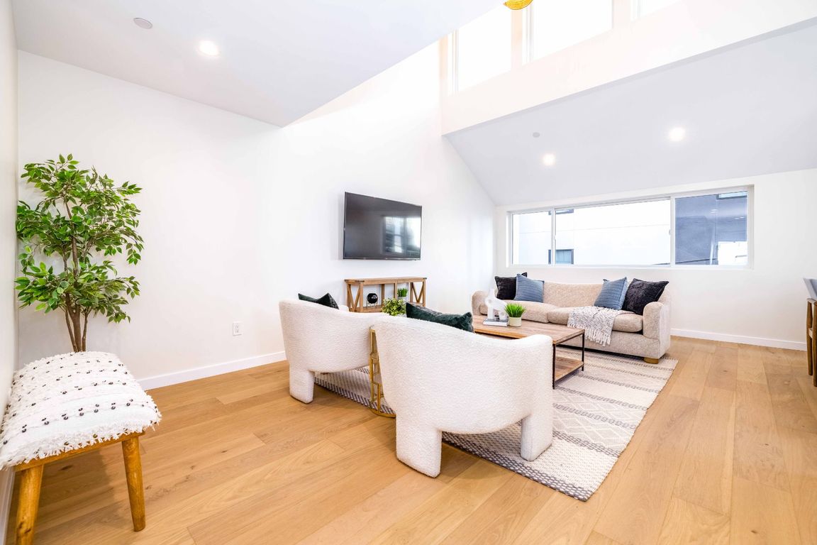 next background image