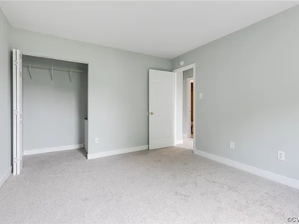 902 Sturbridge Dr, North Chesterfield, VA 23236