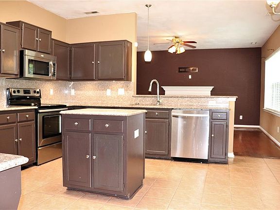 5th image of 6758 Burbage Lake Cir