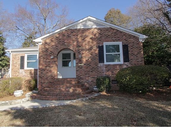 3rd image of 1512 W Cornwallis Dr