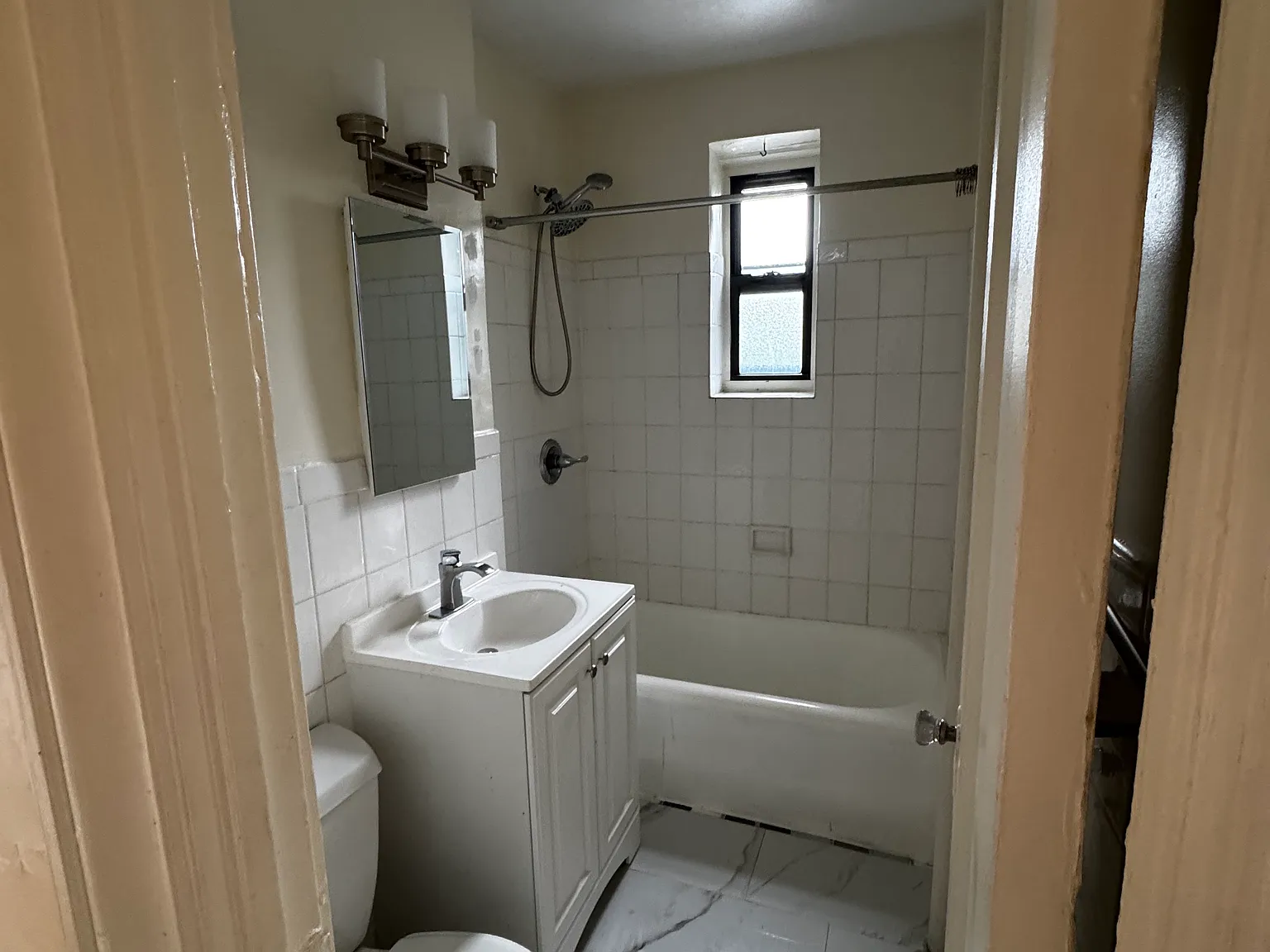 1 bed, $2,450 — Photo 4