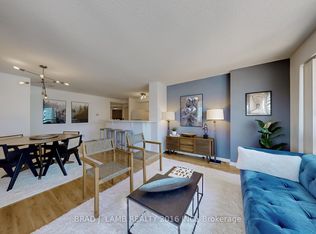 10 Yonge St #907, Toronto, ON M5E1R4