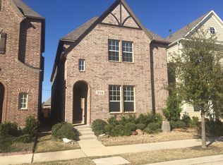 716 Northwood Dr, Flower Mound, TX 75022