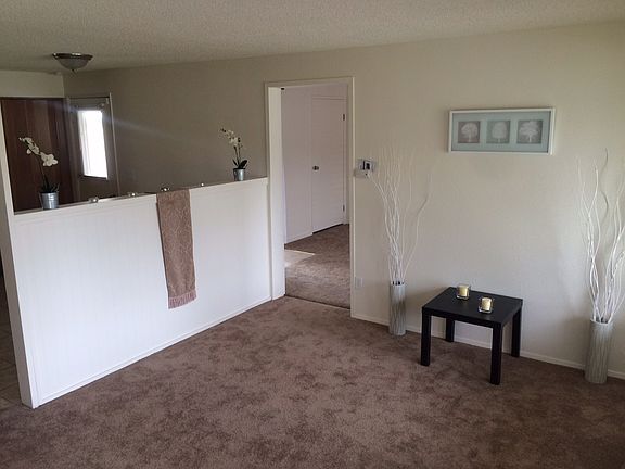 3rd image of 17408 6th Ave E