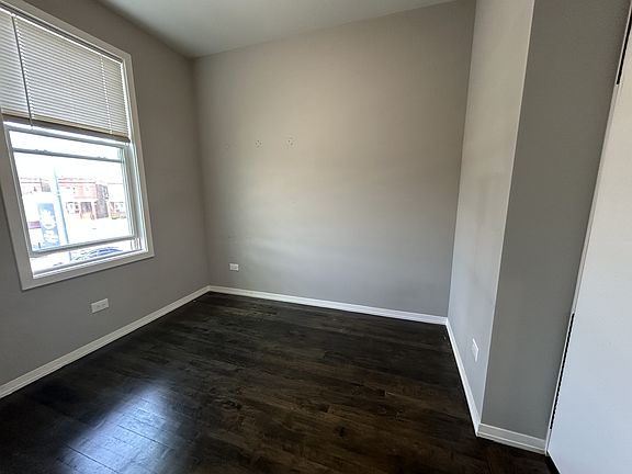 4th image of 3673 N Elston Ave #2F