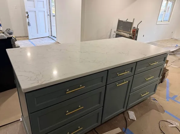 36 Brownlea Rd, Framingham, MA 01701