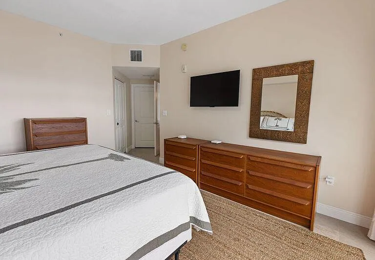 275 NW Flagler Ave #205 — Photo 15