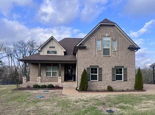 811 Ridgestone Pl, Lebanon, TN 37087