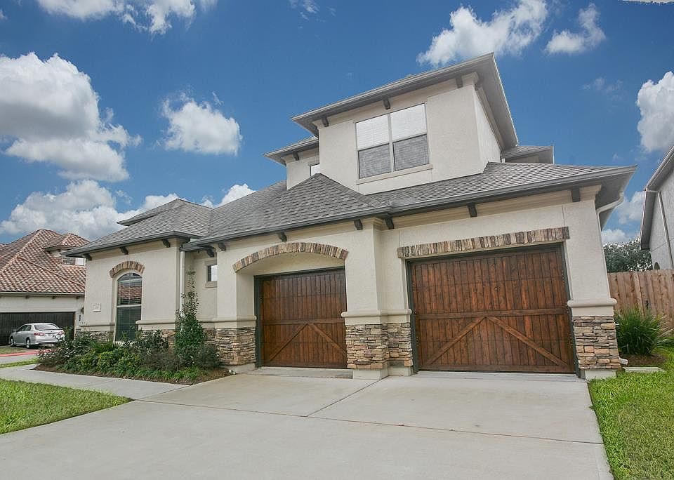 1st image of 4303 Lake Run Dr