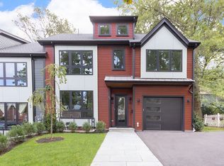 20-22 Louise Rd, Chestnut Hill, MA 02467