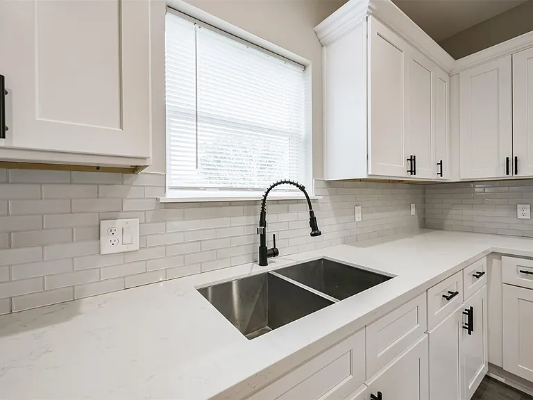 4405 Mallow St #B — Photo 9