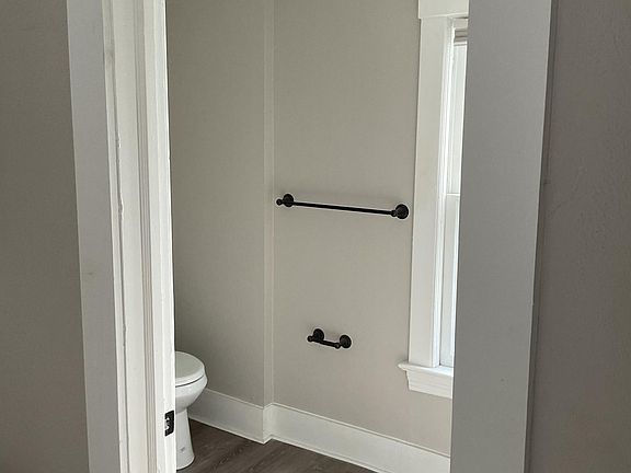 4th image of 7607 Lawn Ave Unit 2