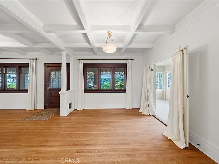 1200 Cedar Ave — Photo 9