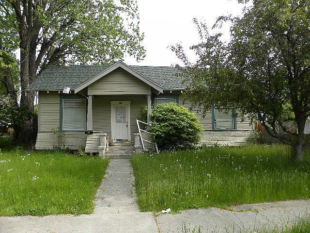 1st image of 111 W Dayton Ave