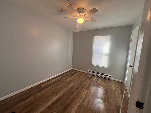 3rd image of 5405 Barleycorn Dr