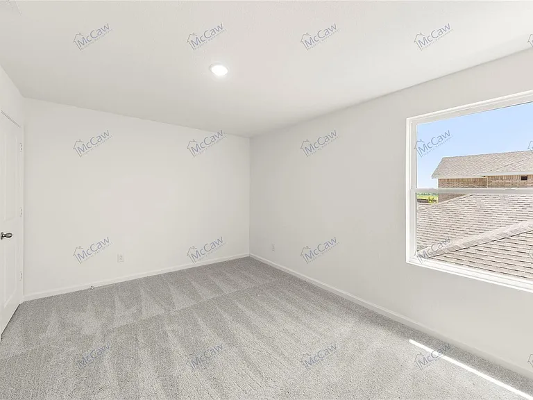 5919 Sahara Dr — Photo 14