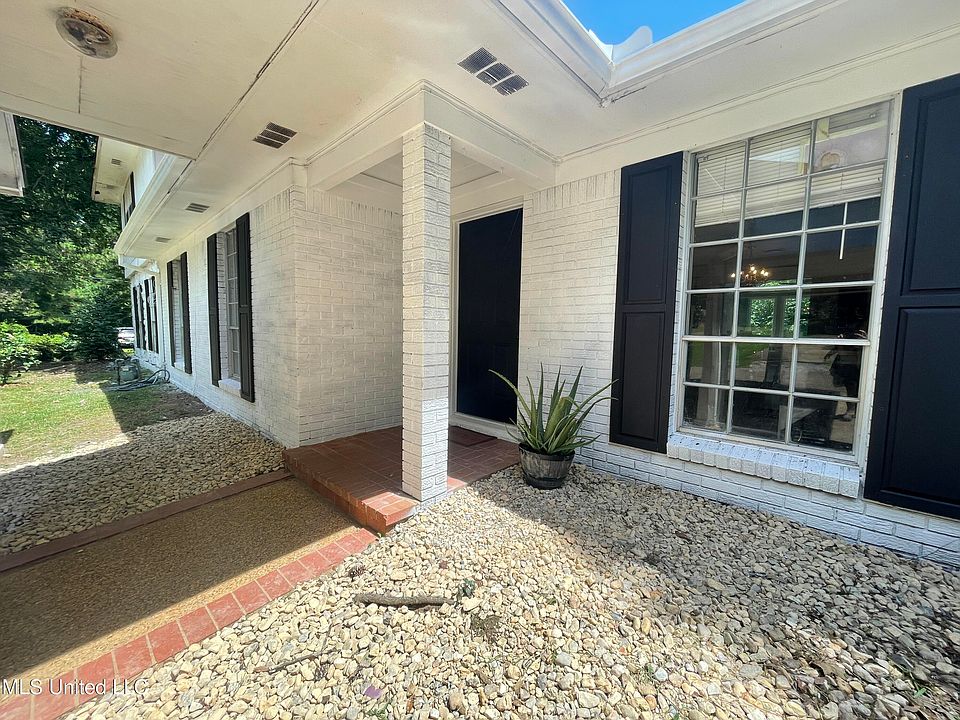 1015 Bob St, Mendenhall, MS 39114 MLS 4027765 Zillow