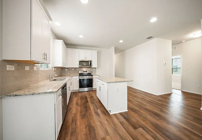 27627 Sienna Crk — Photo 10