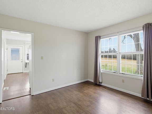 5th image of 2036 Morganton Rd