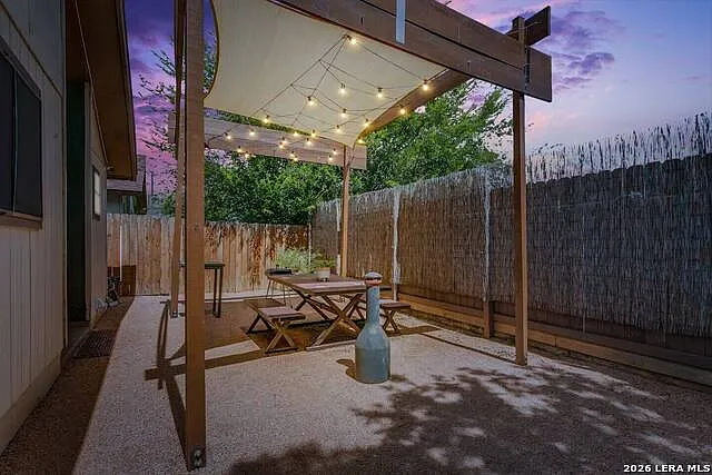 6857 Betty Levy — Photo 15