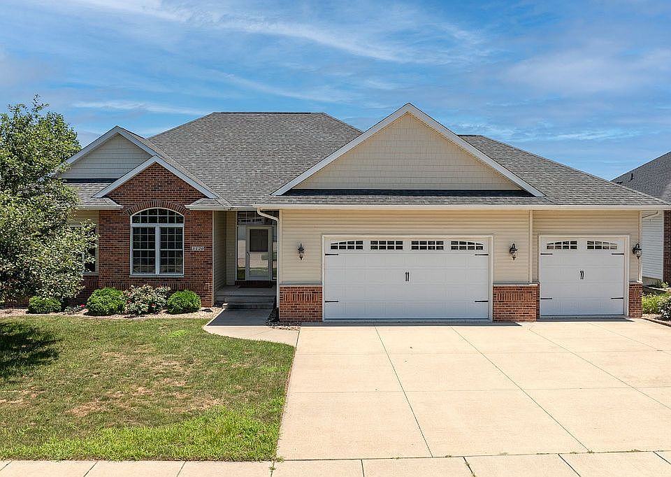1st image of 3120 Autumn Dr