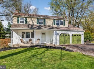 1210 Hunter Hill Dr, Lansdale, PA