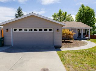 2116 Ashley Ct, Klamath Falls, OR 97603