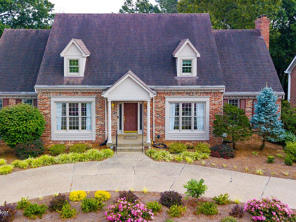 707 Lake Forest Pkwy, Louisville, KY 40245 MLS 1644912 Zillow
