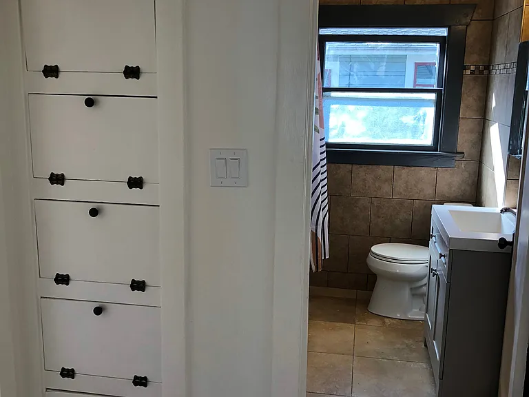 2226 Curtis St — Photo 14