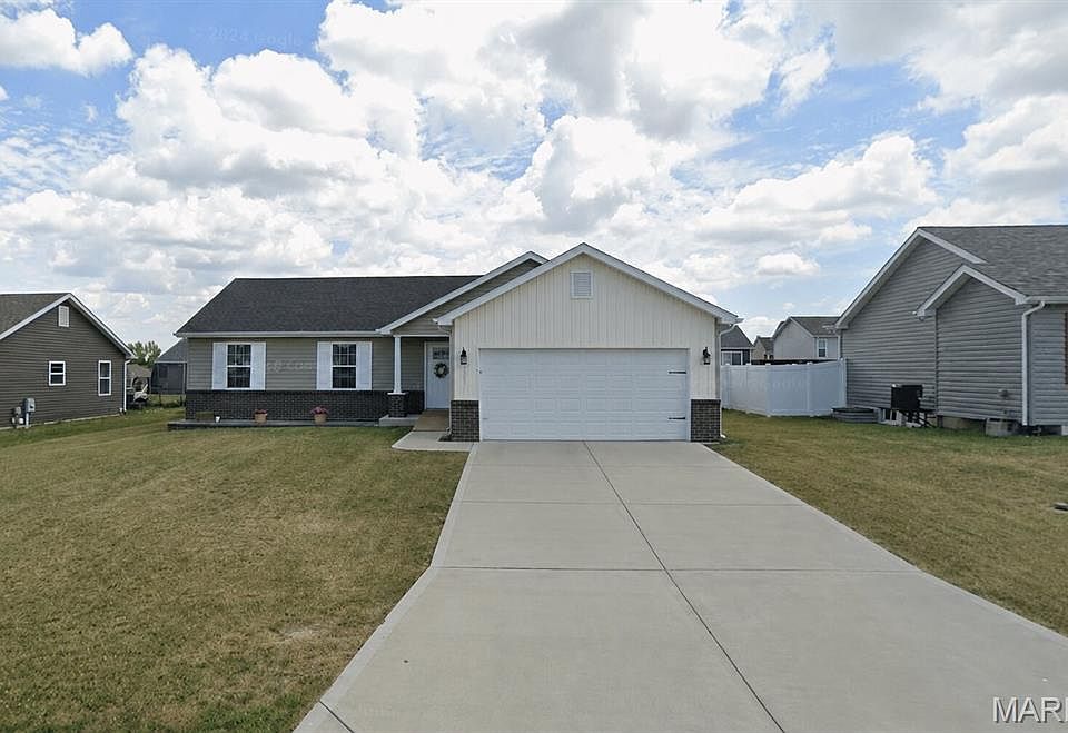 1st image of 720 Aragorn Ln
