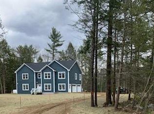 10 Buck Trl, Manchester, ME 04351