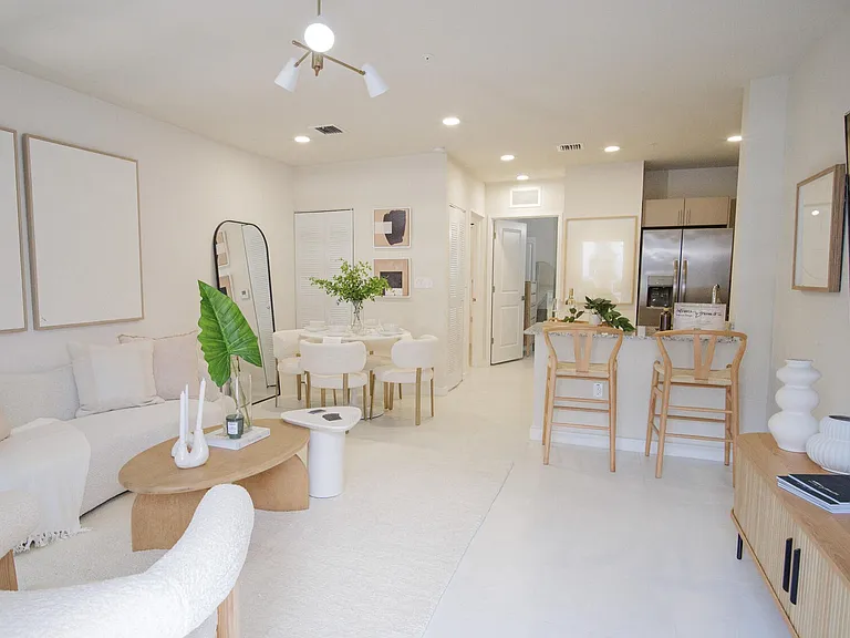 Atlantica at Dania Beach — Photo 6