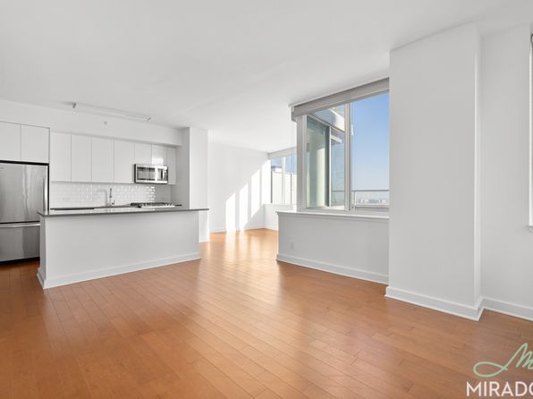 80 Dekalb Ave APT 26F